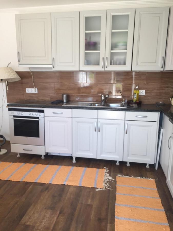 Apartmán Nyugalmas Vendeghaz Lenarddaroc Exteriér fotografie